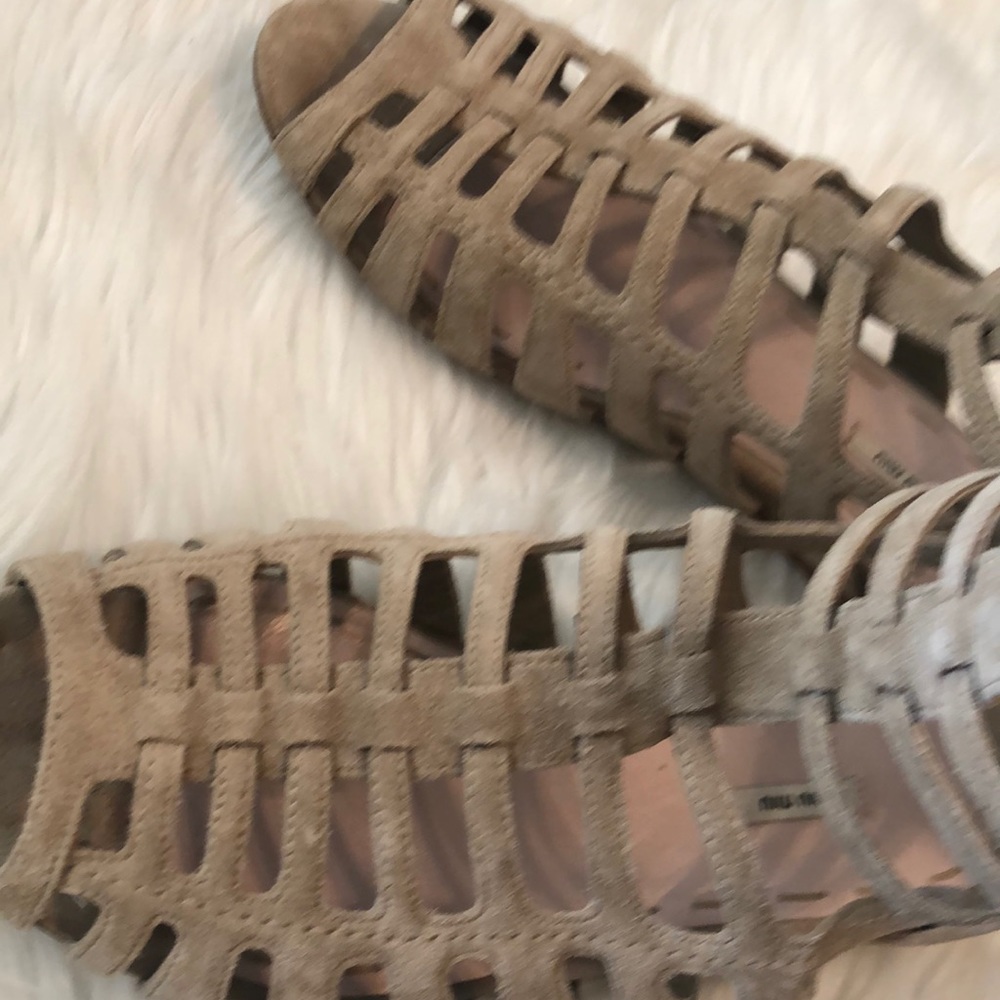 Miu Miu Tan Suede Gladiator Sandals - Picture 5 of 8